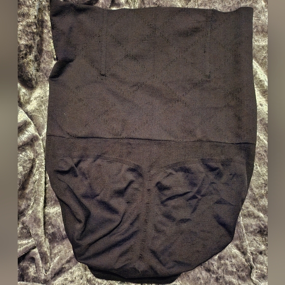 SPANX plus - Picture 3 of 3